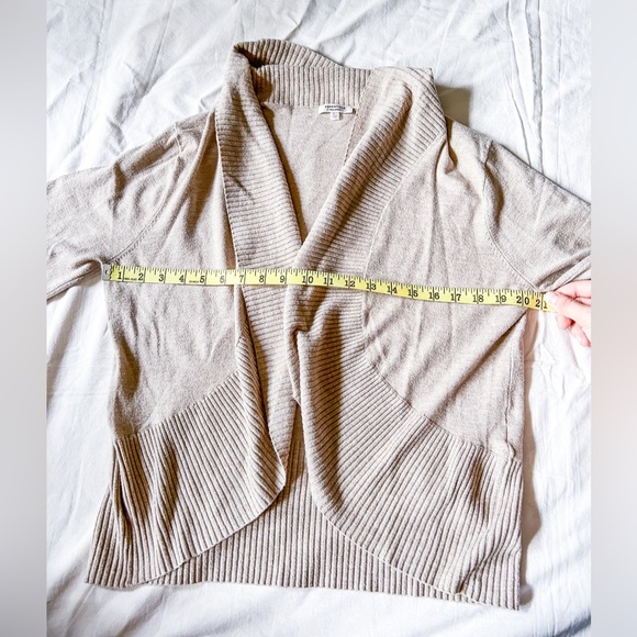 Essentials Milano Cardigan (Size: L) - Picture 11 of 13